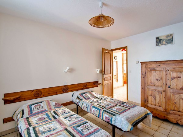 Troisième chambre avec deux lits simples de 90
